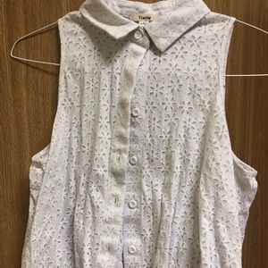 Sleeveless White Cropped Top